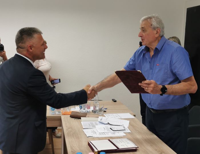 Megbízólevelek a vármegyei közgyűlés új képviselőinek