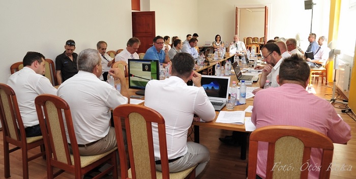 A megye is csatlakozott a kormány kényszerbetelepítés elleni harcához