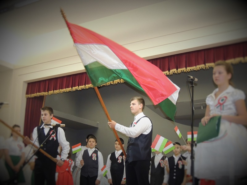 A márciusi ifjúság hőstetteiből új, még erősebb nemzet sarjadt