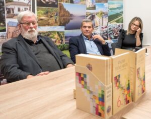 Új értéktári kötetek